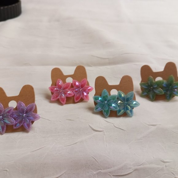 Set of Four Handmade Hand Crafted Flower Stud Earrings Jewelry #48 - Picture 4 of 15